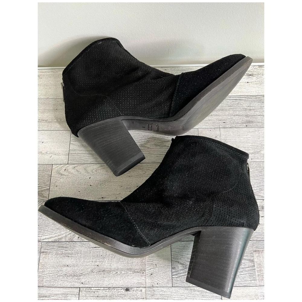 Aquatalia Boots Womens Size 9 Black Suede Ankle Booties Whimsigoth Witchy Boho - Picture 6 of 14